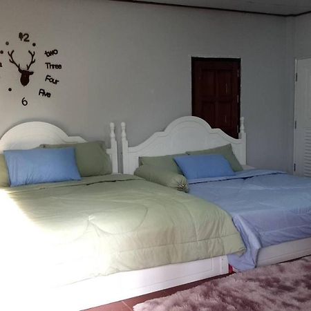 Reindeer House Wat Chedi 4 People Hotel Sichon Ngoại thất bức ảnh