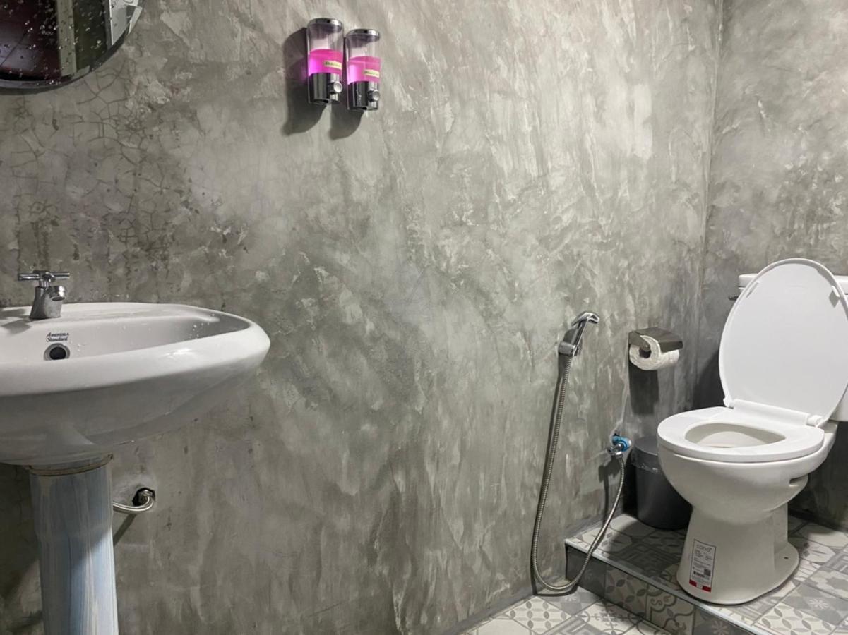 Reindeer House Wat Chedi 4 People Hotel Sichon Ngoại thất bức ảnh